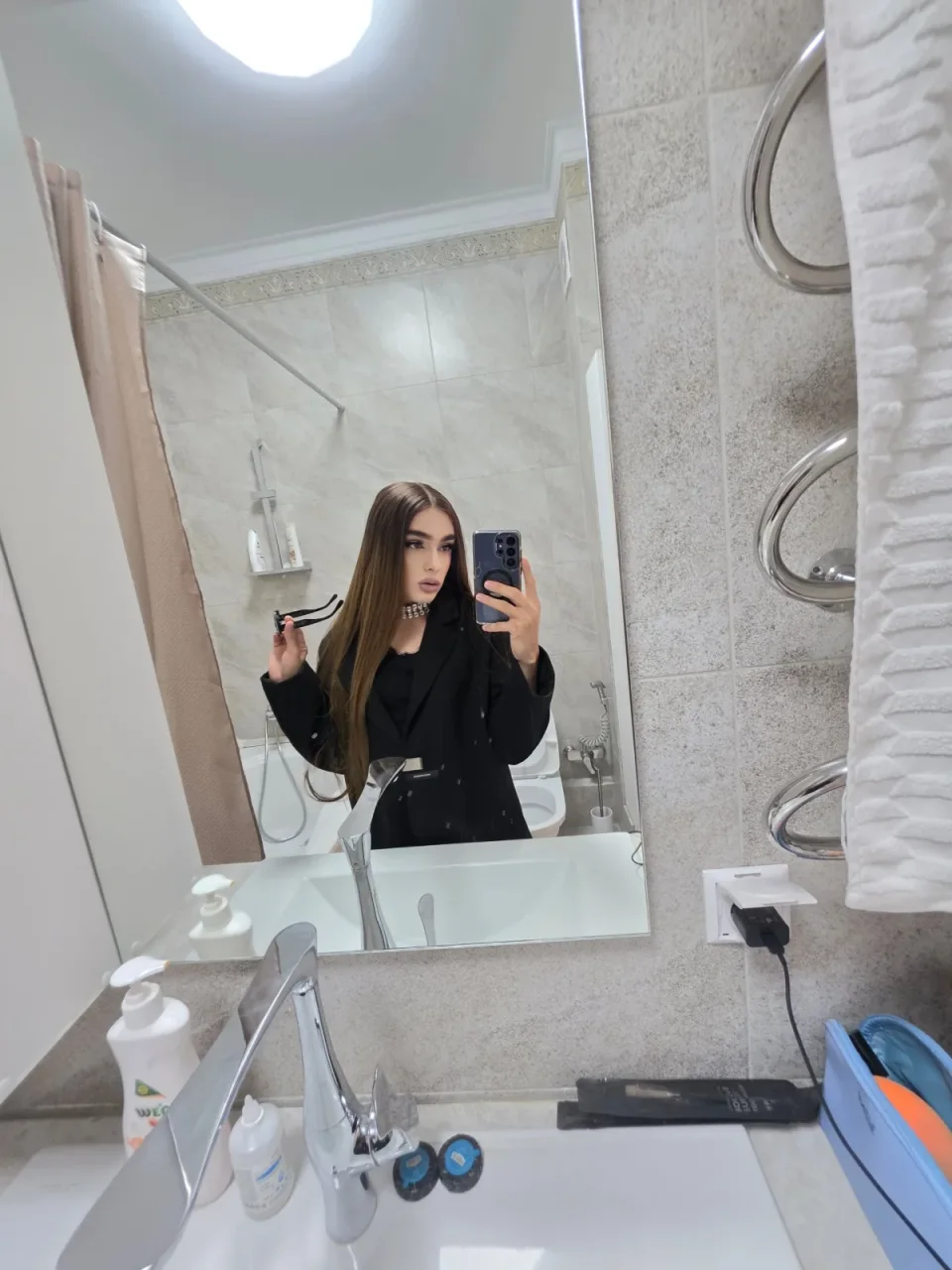 Куколка Алмата