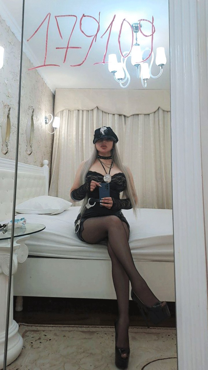 Mistress Dominatri