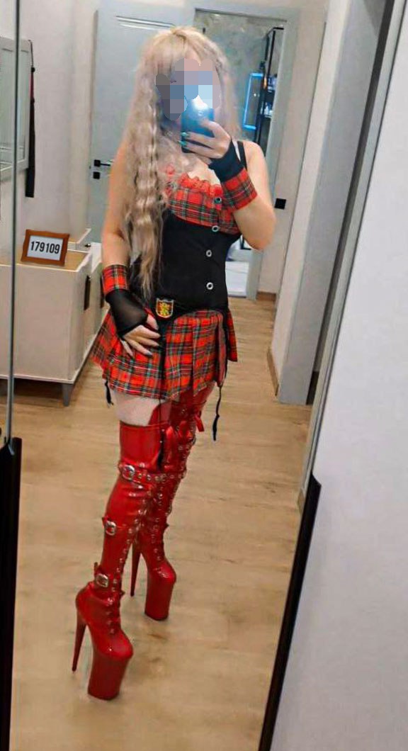Mistress Dominatri