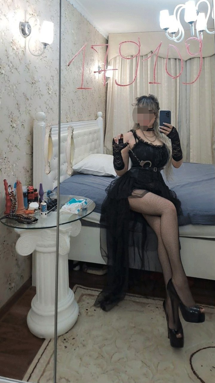 Mistress Dominatri