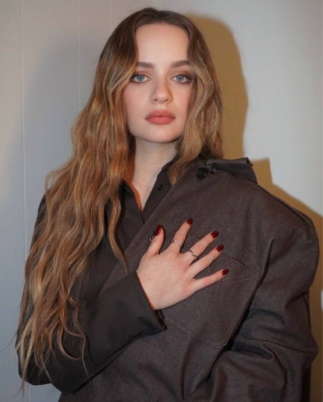 Анна, 23 лет — проститутка Костанай